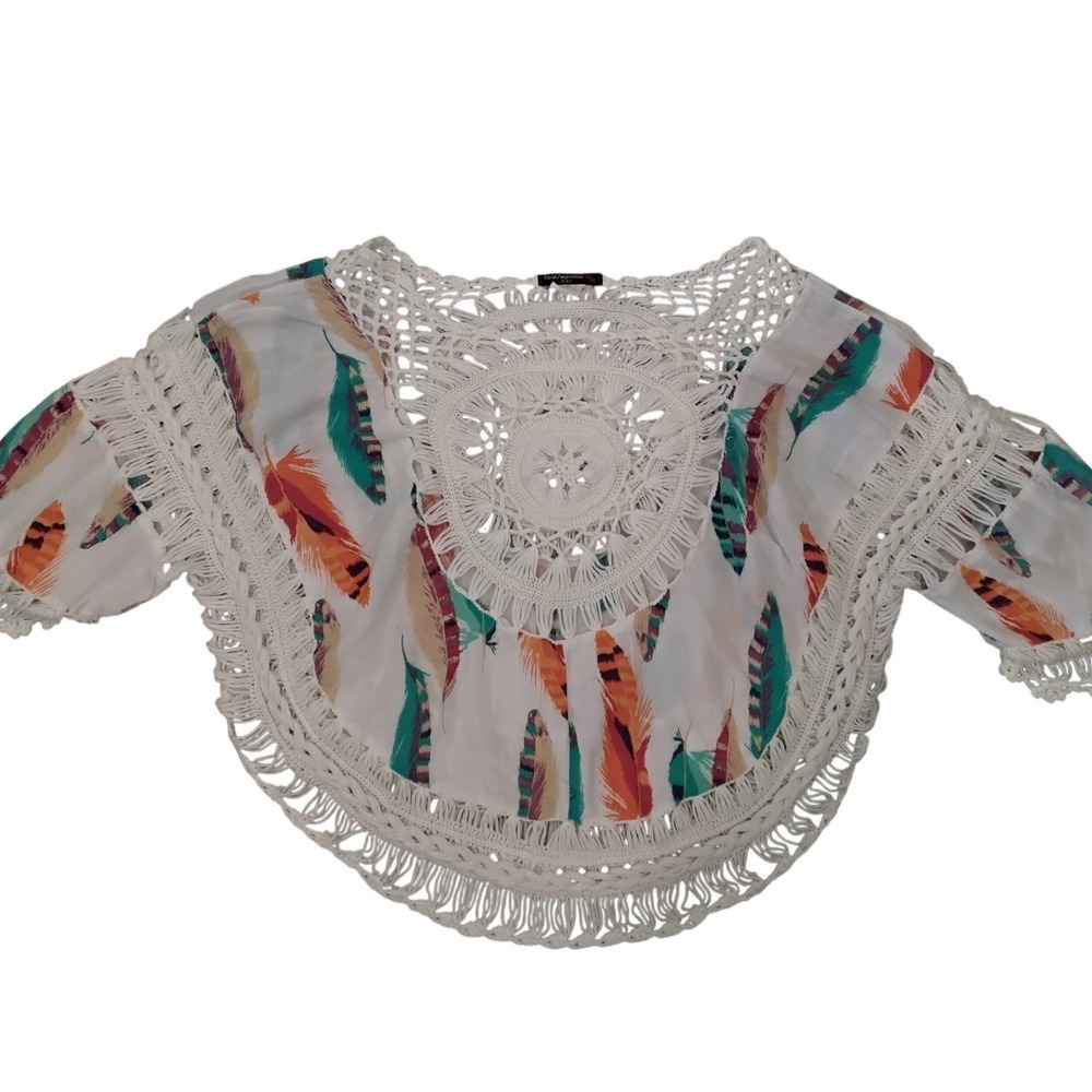 Vivid Importers of NY Boho Crochet Feather Print Fringe Crop Top White‎ Small